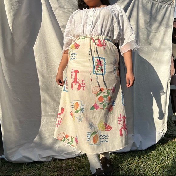 Fruit and lobster linen skirt - Picture 8 of 8